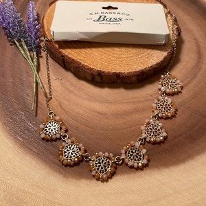 Womens Bass statement, necklace, peach, and gold brand new